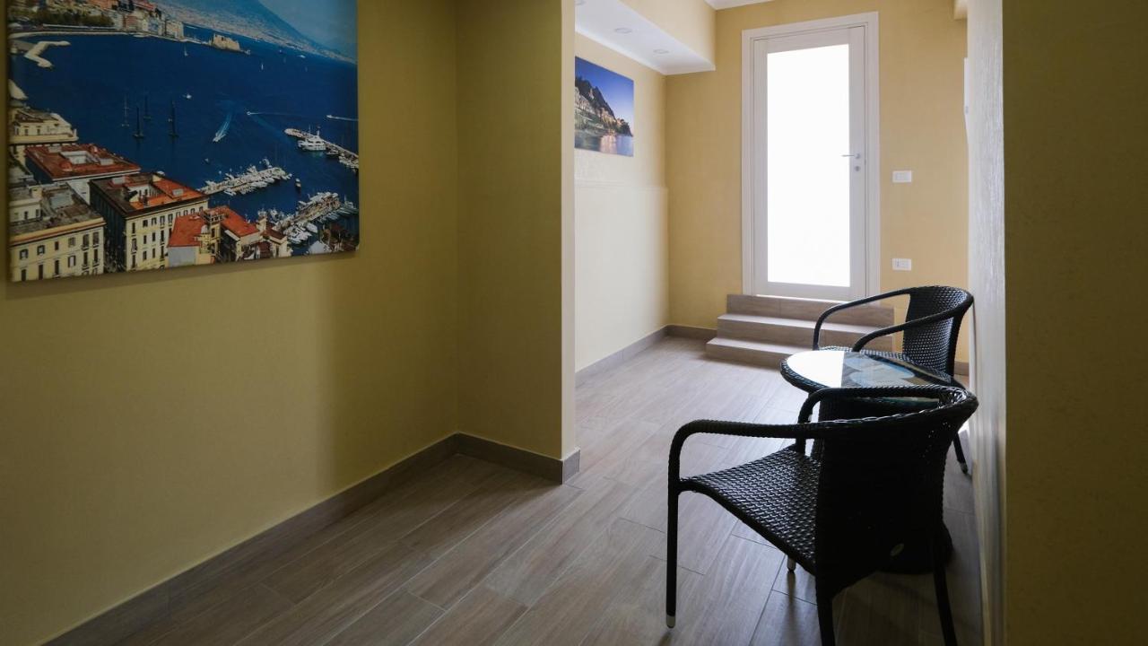 Royal Dante Bed & Breakfast Naples Exterior photo